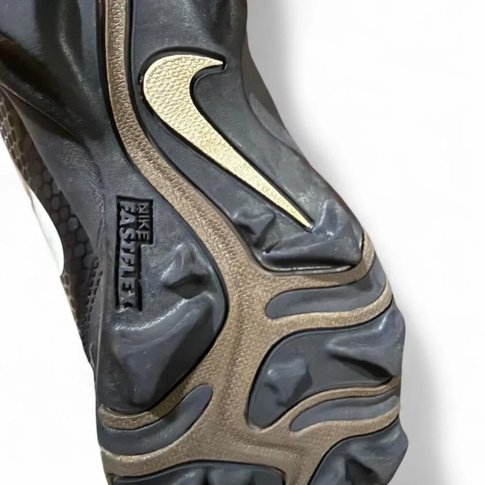 Nike Black Cleats Boy’s 6